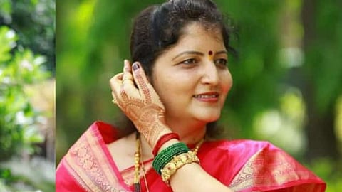 Maharashtra State Commission for Woman chairperson Rupali Chakankar, Social Media, Maharashtra Cyber Cell