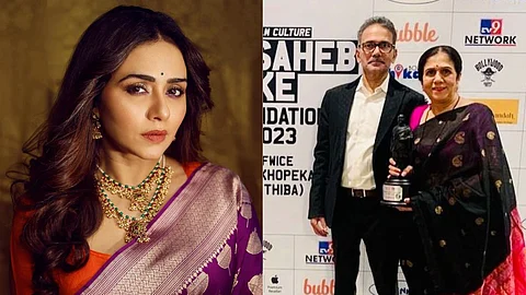 Amruta Khanvilkar Received Dadasaheb Phalke Award