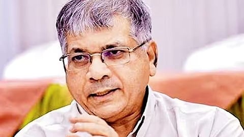 Prakash Ambedkar, Akola