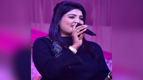 Singer Nisha Upadhyay Injury