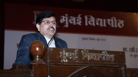 Mumbai University Vice Chancellor: 8 महिन्यांनंतर मुंबई विद्यापीठाला मिळाले नवे कुलगुरु, रवींद्र कुलकर्णी यांनी स्वीकारला पदभार