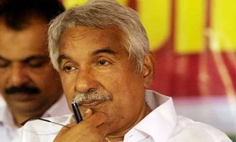 Oommen Chandy Passes Away