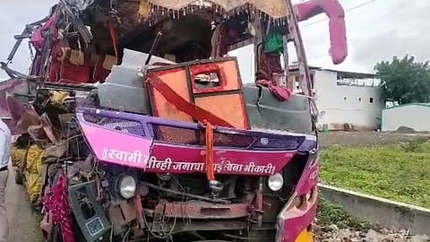 Buldhana malkapur Two Bus Accident Marathi News