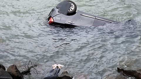 Bhor Car Accident News