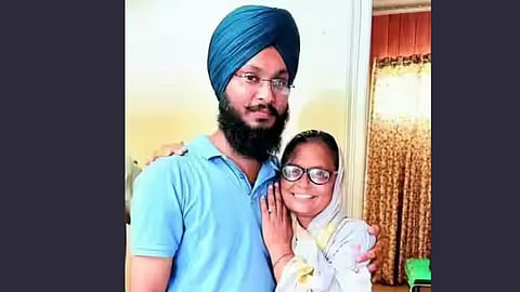 Mother and Son Meet after 35 Years