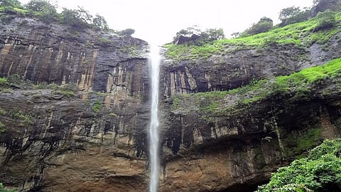 Pandavkada Waterfall News