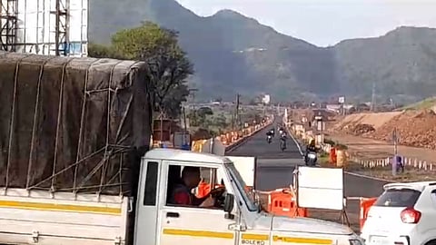 Pune Bangalore National Highway, Satara, Khambatki Ghat