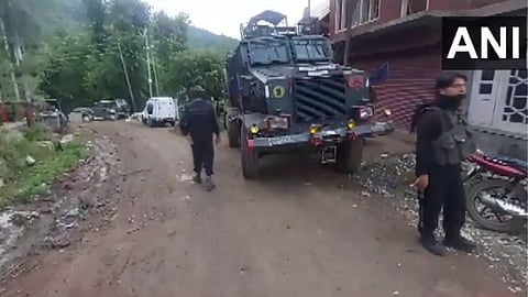 काश्मीरमध्ये पुन्हा चकमक; सुरक्षा दलाच्या जवानांनी केला एका दहशतवाद्याचा खात्मा, सर्च ऑपरेशन सुरु