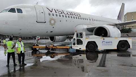 vistara aircraft plan engine hit by tow truck Mumbai airport shocking incident
