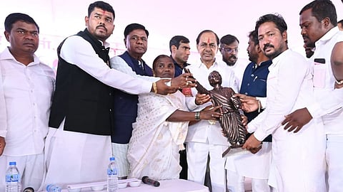 Kalvakuntla Chandrashekar Rao, annabhau sathe jayanti, sangli news