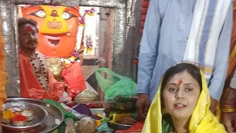 Pankaja Munde, Mahurgad, Shivshakti Parikrima