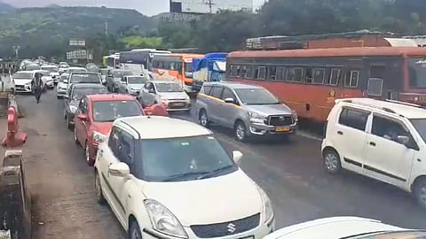 Mumbai-Pune Expressway Traffic: