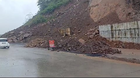 mumbai goa highway, potholes, ganesh festival