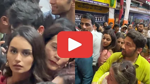 Bollywood Celebrity Visit Lalbaugcha Raja