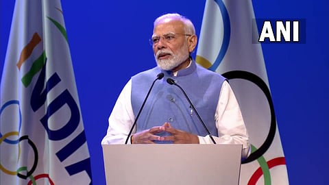 PM Modi In IOC Session