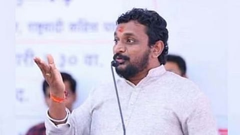 Amol Mitkari on Jayant patil