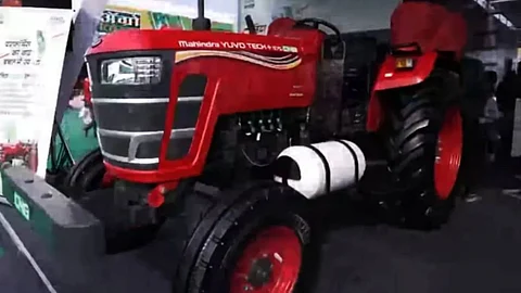 Mahindra CNG tractor