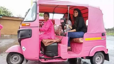Pink Rickshaw Yojana