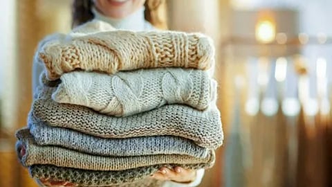 Woolen Clothes
