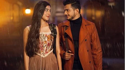 Nazila On Munawar Faruqui