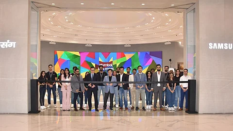 Jio World Plaza
