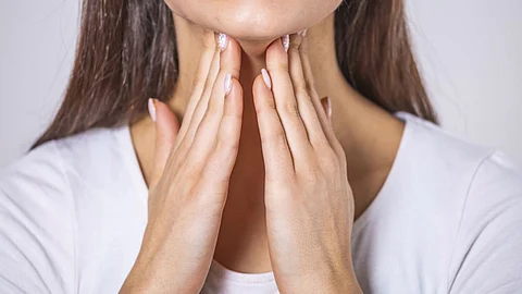 Yoga Tips For Tonsillitis