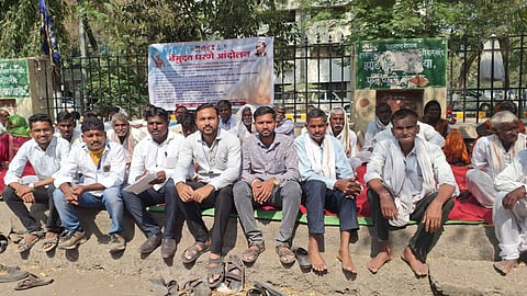 adivasis demnads to implement forest rights act