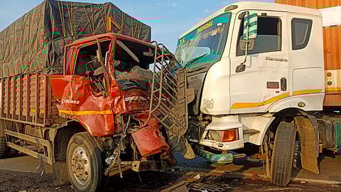 Pune Nashik Highway Accident