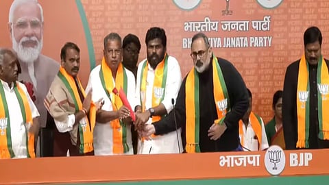 AIADMK Fifteen former MLAs and one former parliament member from Tamil Nadu join BJP