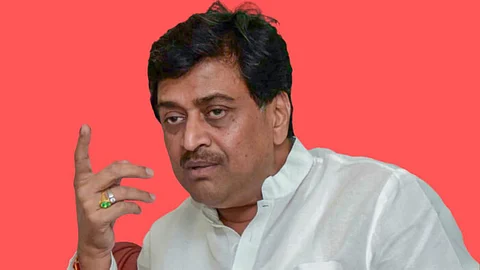 Ashok Chavan Resignation: Maharashtra's Ex-CM Ashok Chavan's resignation from the Congress Party. Know What Is Written In Resignation Letter