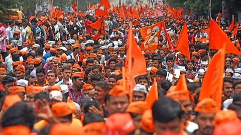 Maratha Community 10 Percent Reservation Will Be Provided To Maratha Samaj Big Decision in Maharashtra Cabinet Meeting