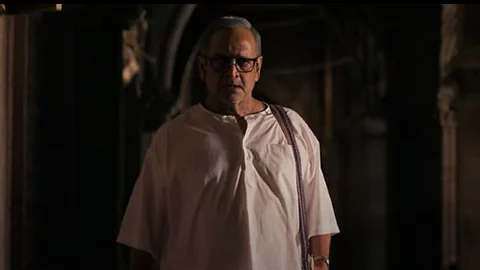 Mahesh Manjarekar Juna Furniture Movie