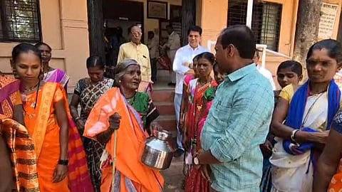 kolipada women morcha for regular water supply