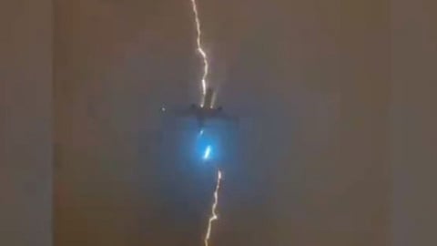 Sky Lightening Hits Plane