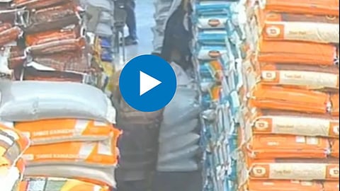 Rice Sacks Fell On Female Worker CCTV