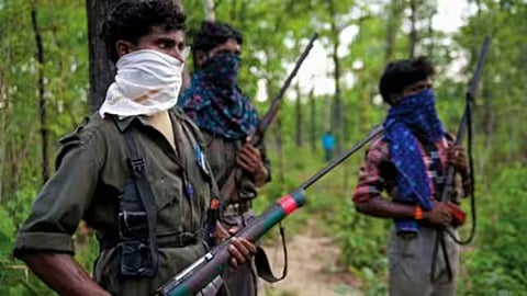 Gadchiroli Naxalism News :