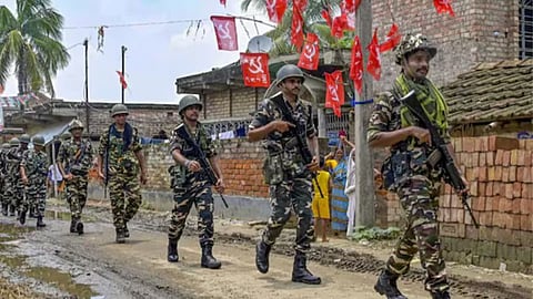 Loksabha Election 2024: खळबळजनक घटना! मतदान केंद्रात आढळला 'CRPF' जवानाचा मृतदेह