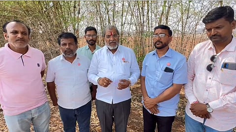 swabhimani shetkari sanghatana president mahesh kharade to contest sangli constituency