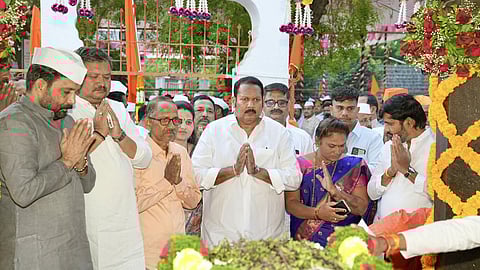 Chhatrapati Sambhaji Maharaj Balidan Din 2024