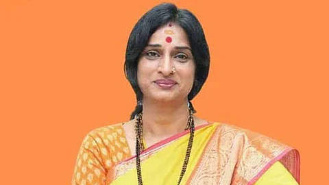 Madhavi Latha : माधवी लता यांना Y प्लस सुरक्षा; हैदराबादमधून ओवैसींना देणार आव्हान, कोण आहेत भाजपच्या उमेदवार माधवी लता?