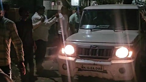 Nandurbar Crime: नवापूरमधील लाचखोर पीआयला अटक; नाशिक एसीबीची कारवाई; नागरिकांची पोलीस गाडीवर दगडफेक