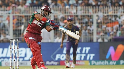 KKR vs LSG : पुरनची आक्रमक फलंदाजी; लखनऊच्या संघाकडून केकेआरला १६२ धावांचे लक्ष्य