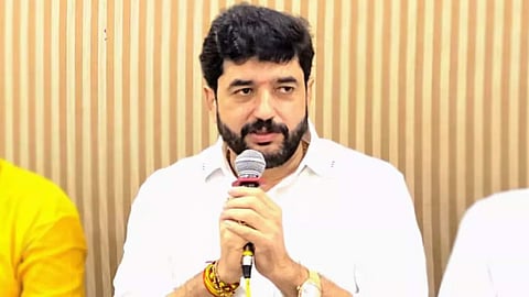 Pune lok Sabha : मुरलीधर मोहोळ यांच्या विरोधात काँग्रेसची आचारसंहिता भंगाची तक्रार