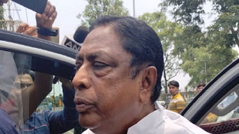 ईडीची मोठी कारवाई, झारखंड सरकारमधील मंत्री आलमगीर आलम यांना अटक