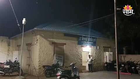 Ahmednagar Crime: 'माझ्या नवऱ्याला मेसेज का करतेस', डॉक्टर महिलेकडून नर्सला बेदम मारहाण, जीवे मारण्याची धमकी; नगरमधील घटना