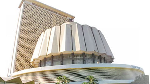 राज्यात लवकरच विधानसभा निवडणुकीचं बिगुल वाजणार; राजकीय नेत्यांची लगबग सुरु होणार