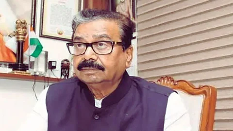 Gajanan Kritikar: कीर्तिकरावरांवर मुख्यमंत्री नाराज; लोकसभा निकालानंतर कारवाई होणार?