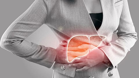 Hepatitis Disease Information: दूषित अन्न,पाण्यामुळे होऊ शकतो 'हिपॅटायटीस'सारखा गंभीर आजार; जाणून घ्या सविस्तर