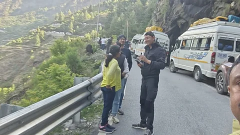 Traffic On Yamunotri Gangotri Expressway