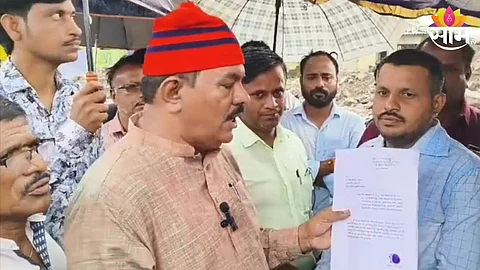 farmers protest against land survey of kalyan taloja metro rail